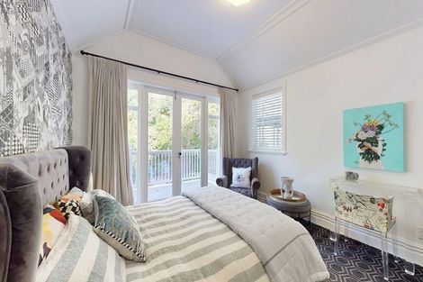Photo of property in 322 Oriental Parade, Oriental Bay, Wellington, 6011