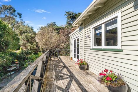 Photo of property in 2890 Christchurch Akaroa Road, Prices Valley, Little River, 7591