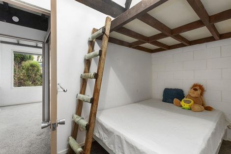 Photo of property in Sherwood Mews, 28b Bidwill Street, Mount Cook, Wellington, 6021