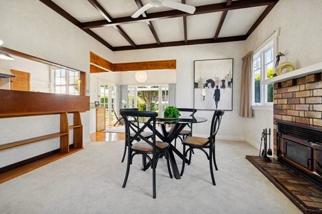 Photo of property in 3 Marine Terrace, Bayswater, Auckland, 0622