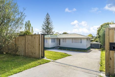 Photo of property in 37 Chorley Avenue, Massey, Auckland, 0614