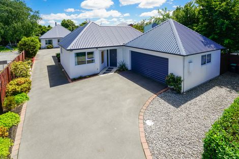 Photo of property in 725 Main Road North, Belfast, Christchurch, 8051