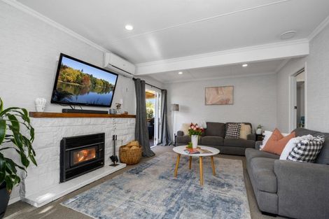 Photo of property in 3b Stirling Grove, Greerton, Tauranga, 3112