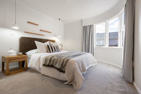 Photo of property in 24 Banbury Crescent, Fairfield, Hamilton, 3214