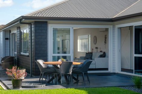 Photo of property in 5 Mckay Close, Frimley, Hastings, 4120