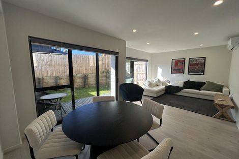 Photo of property in 6/39 Renata Crescent, Te Atatu Peninsula, Auckland, 0610
