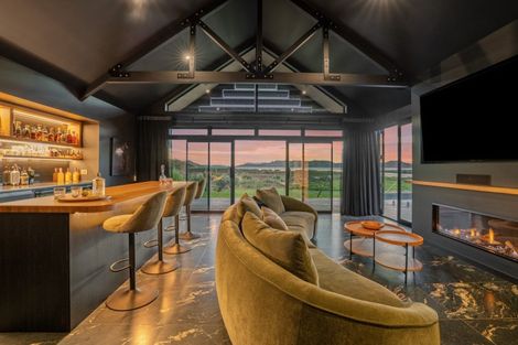 Photo of property in 18 Koromiko Drive, Coromandel, 3506