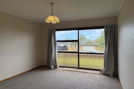 Photo of property in 10 Westpark Drive, West Harbour, Auckland, 0618