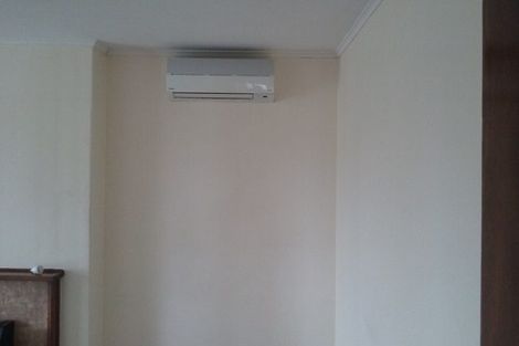 Photo of property in 26-27 Esk Street, Roslyn, Palmerston North, 4414