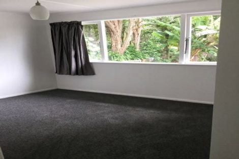 Photo of property in 54 Derwent Crescent, Titirangi, Auckland, 0604