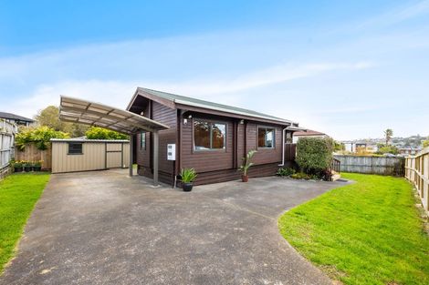 Photo of property in 1/40 Drake Street, Howick, Auckland, 2014