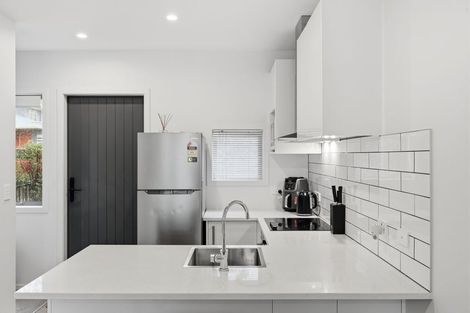 Photo of property in 5/694 Whangaparaoa Road, Stanmore Bay, Whangaparaoa, 0932