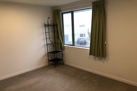 Photo of property in 15/2u Stone Street, Miramar, Wellington, 6022