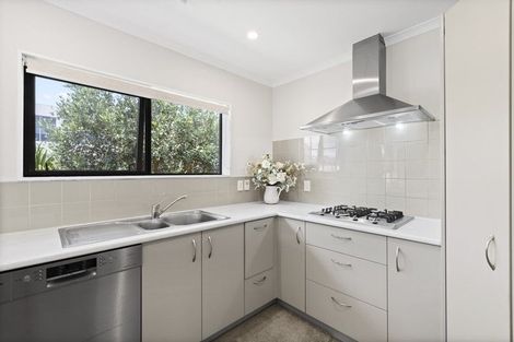 Photo of property in 2/4 Edward Avenue, Otara, Orewa, 2023