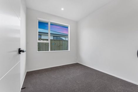 Photo of property in 15 Paihere Street, Huapai, 0810