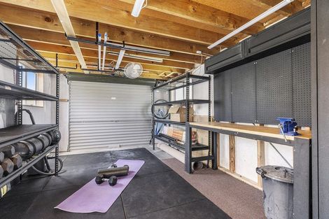 Photo of property in 35 James Cook Drive, Whitby, Porirua, 5024