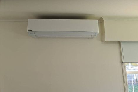 Photo of property in 44 Helvetia Road, Pukekohe, 2120