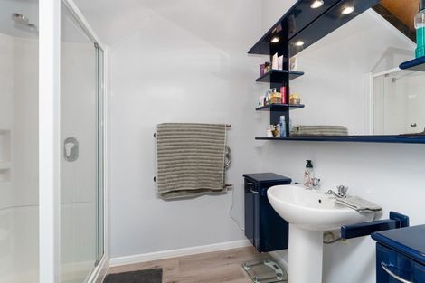 Photo of property in 10 Latitude Close, Whitby, Porirua, 5024