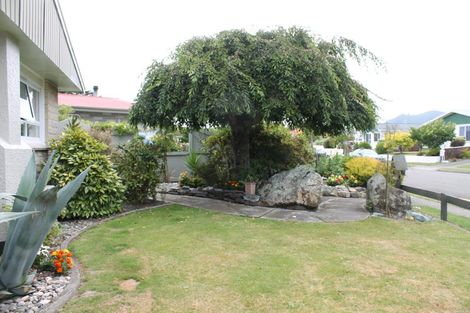 Photo of property in 8a Leicester Street, Stoke, Nelson, 7011