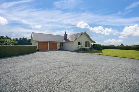 Photo of property in 38b Winton Lorneville Highway, Winton, 9781