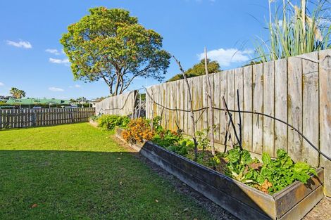 Photo of property in 22 Harbour Road, Ohope, 3121
