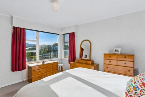 Photo of property in 52 Kiwi Road, Raumati Beach, Paraparaumu, 5032