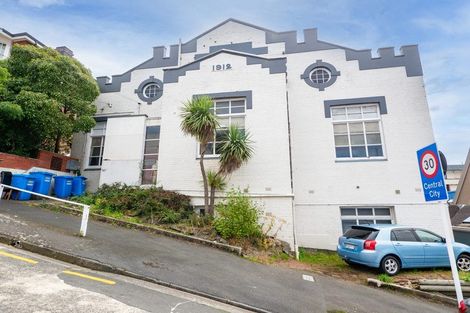 Photo of property in 2 View Street, Dunedin Central, Dunedin, 9016
