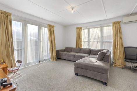 Photo of property in 15 Treadwell Street, Naenae, Lower Hutt, 5011