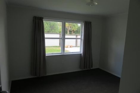 Photo of property in 8b Neeve Place, Taradale, Napier, 4112