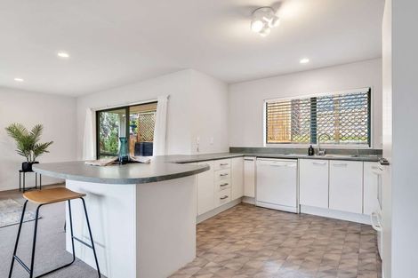 Photo of property in 6a Reynolds Road, Pukekohe, 2120