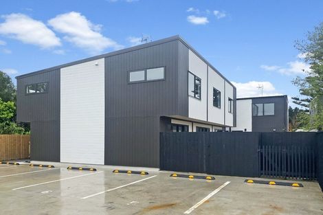 Photo of property in 4/18 Graham Avenue, Te Atatu Peninsula, Auckland, 0610