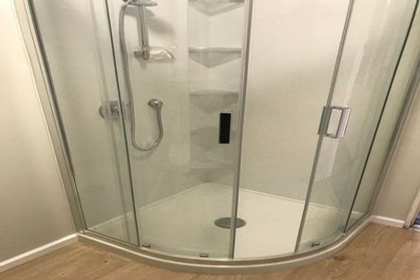 Photo of property in 26 Batchelor Street, Newlands, Wellington, 6037