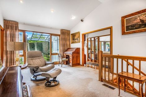 Photo of property in 43 Hauraki Road, Hauraki, Auckland, 0622