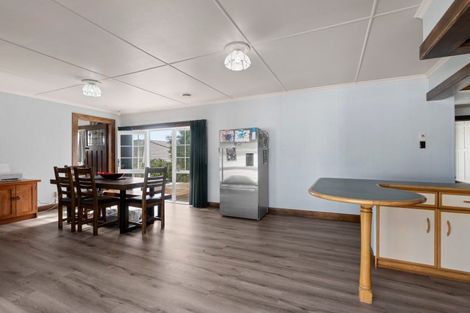 Photo of property in 12 Regan Street, Stratford, 4332