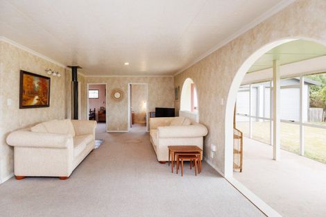 Photo of property in 14 Te Kiri Street, Himatangi Beach, Foxton, 4891