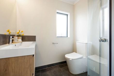 Photo of property in 7u2 Rutherford Street, Chedworth, Hamilton, 3210