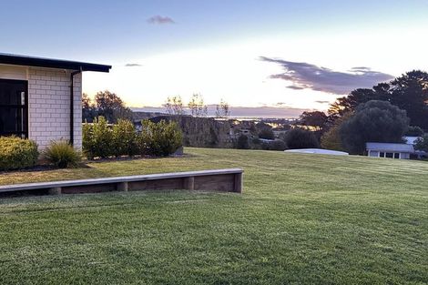 Photo of property in 18 Cracroft Drive, Putiki, Whanganui, 4500