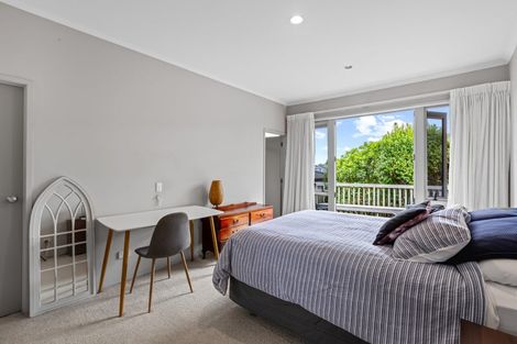 Photo of property in 12 Jelas Road, Red Beach, 0932