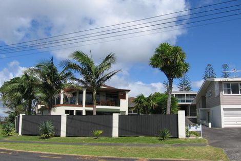 Photo of property in 2/10 Prospect Terrace, Milford, Auckland, 0620