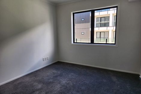 Photo of property in 13/11 Carlos Drive, Flat Bush, Auckland, 2016