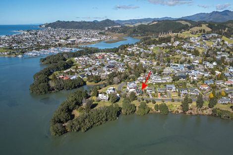 Photo of property in 223 Tukere Drive, Whangamata, 3620