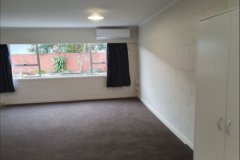 Photo of property in 5/19 Milton Road, Orewa, 0931