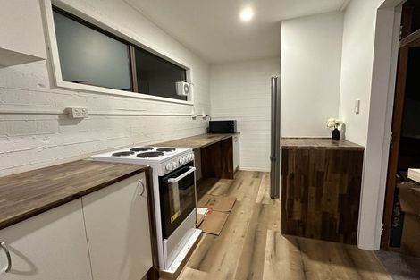 Photo of property in 2 Pohue Grove, Stokes Valley, Lower Hutt, 5019