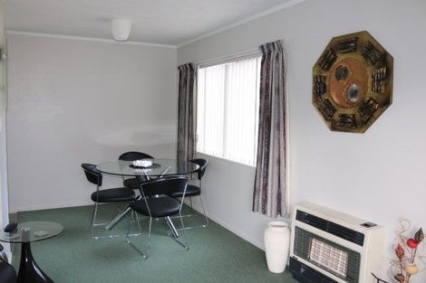 Photo of property in 8 Cargill Grove, Kelvin Grove, Palmerston North, 4414