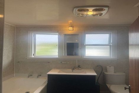 Photo of property in 3 Camelot Street, Ilam, Christchurch, 8041