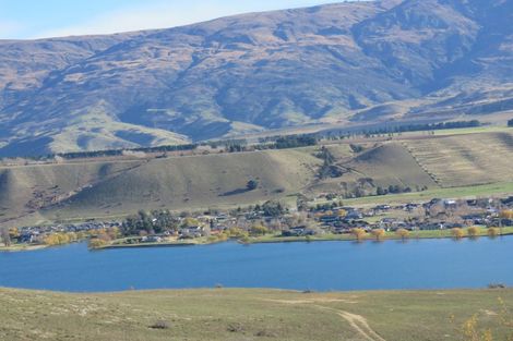 Photo of property in 355 Lakefront Terrace, Northburn, Cromwell, 9383