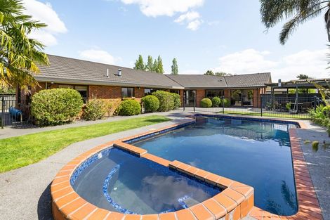 Photo of property in 10 Harrowfield Drive, Harrowfield, Hamilton, 3210