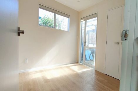 Photo of property in 4a Pauline Place, Bucklands Beach, Auckland, 2014