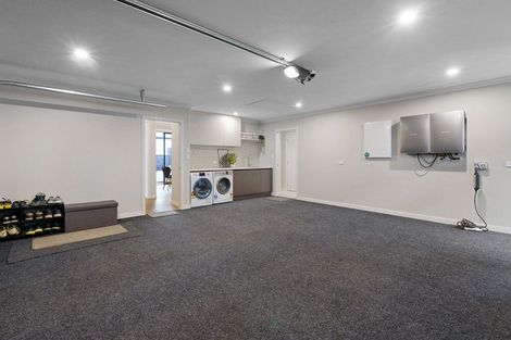 Photo of property in 32 Hugo Shaw Drive, Cambridge, 3434