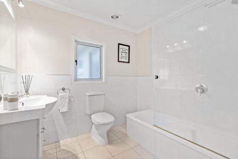 Photo of property in 10a Lodge Avenue, Mount Maunganui, 3116